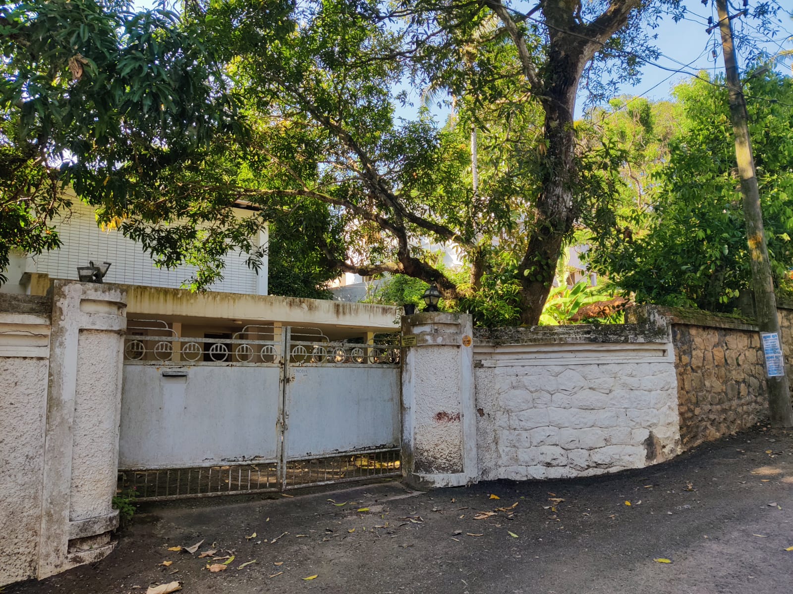 44 Cent Residential Land & House for Sale in Vettamukku