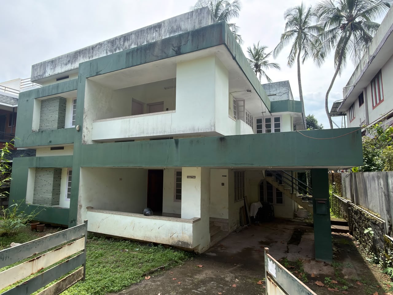 10.3 Cents, 3,000 Sq. Ft. Residential House for Sale in Mudavanmugal, Poojappura