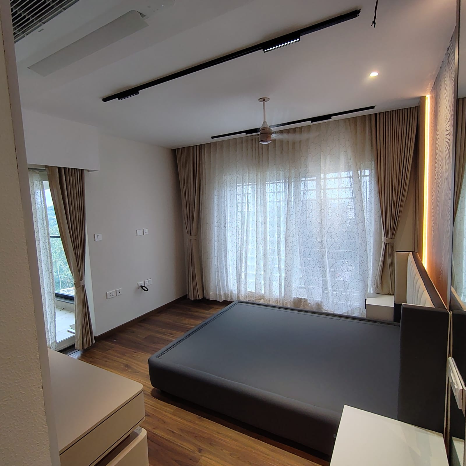 3 BHK Residential Apartment for Rent in Muthoot Homez 15E2, Akkulam