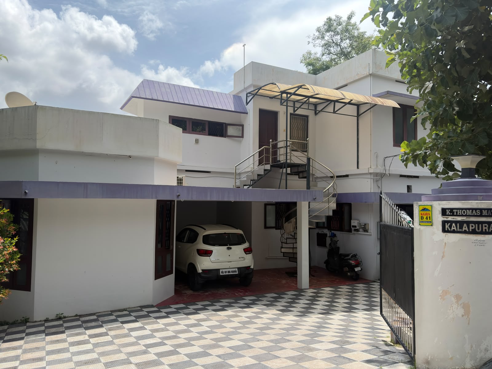 25 Cent Residential House and Land for Sale in Pothujanam Lane, Kumarapuram